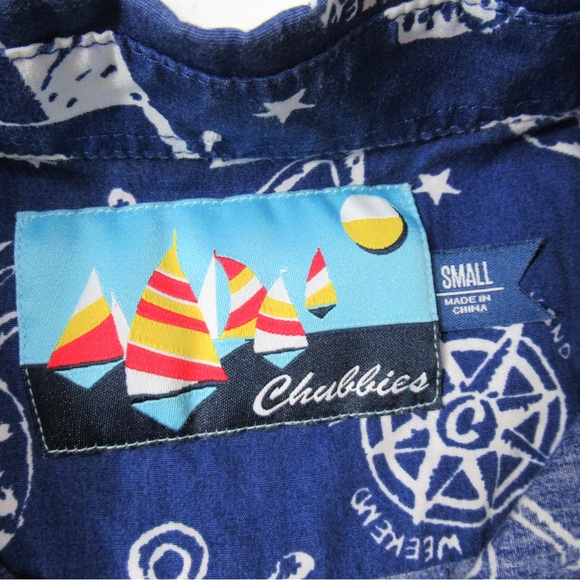 Chubbies Blue Nautical Printed Men's Popover Shirt Size Small 
Pineapple Anchor - Picture 6 of 13